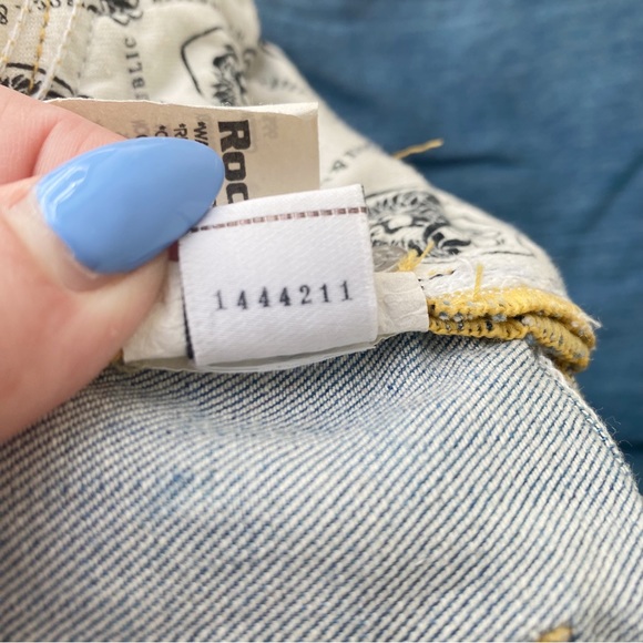 Rock and Republic Low-Rise Flare Jeans - Picture 11 of 14